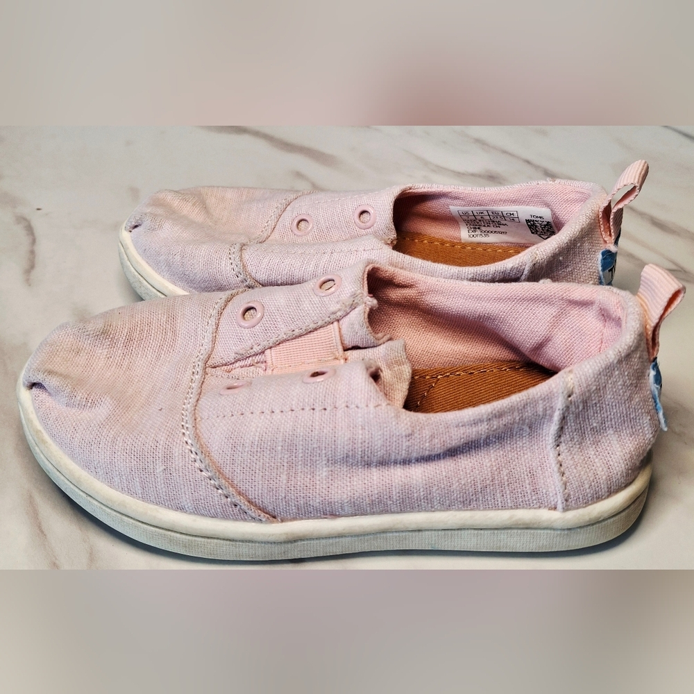 TOMS Comfy Slip-on Toddler Shoes (7)
